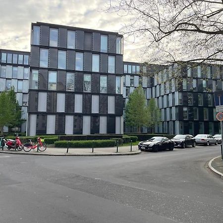 Gemuetlich Und Moderne Wohnung In Duesseldorf Düsseldorf Exterior photo
